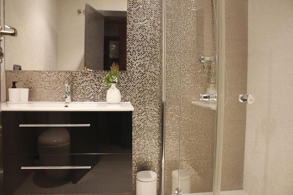 Taracea Suites Plaza Nueva Granada Buitenkant foto