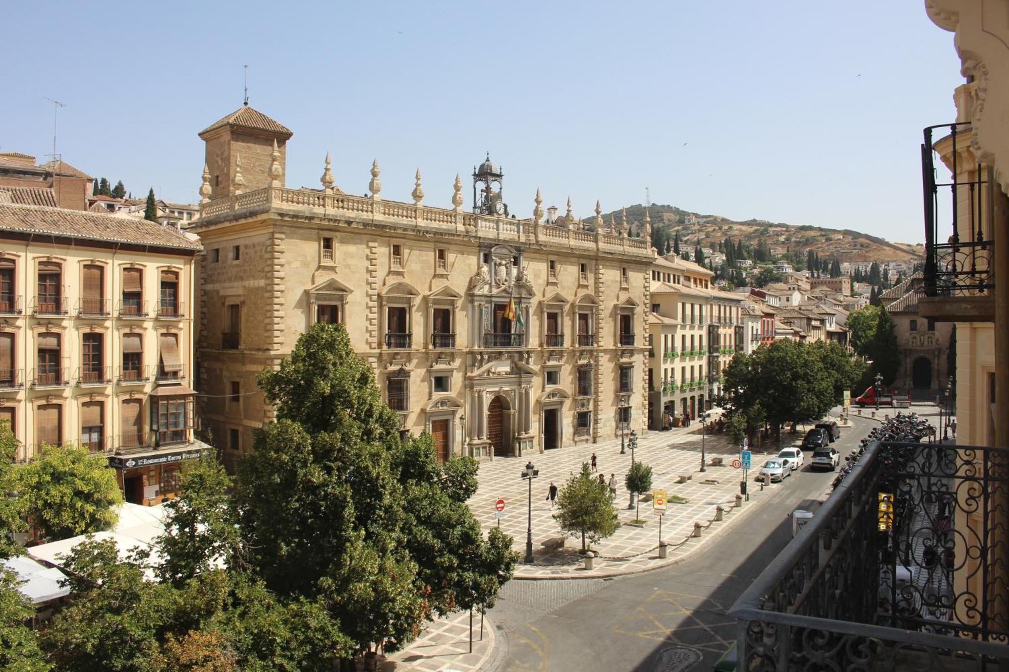Taracea Suites Plaza Nueva Granada Buitenkant foto